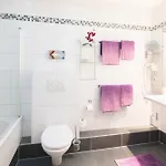 Western 3* פירמאסנס