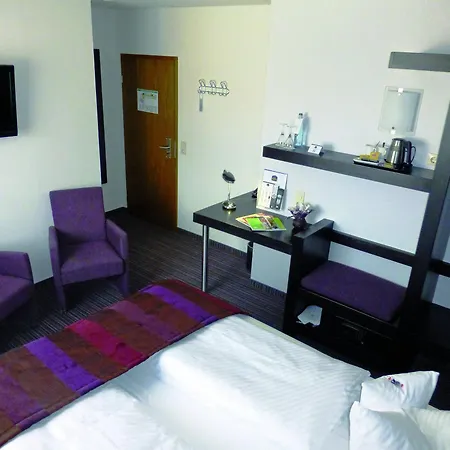 Western Otel 3*