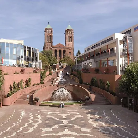 Western Ξενοδοχείο 3*